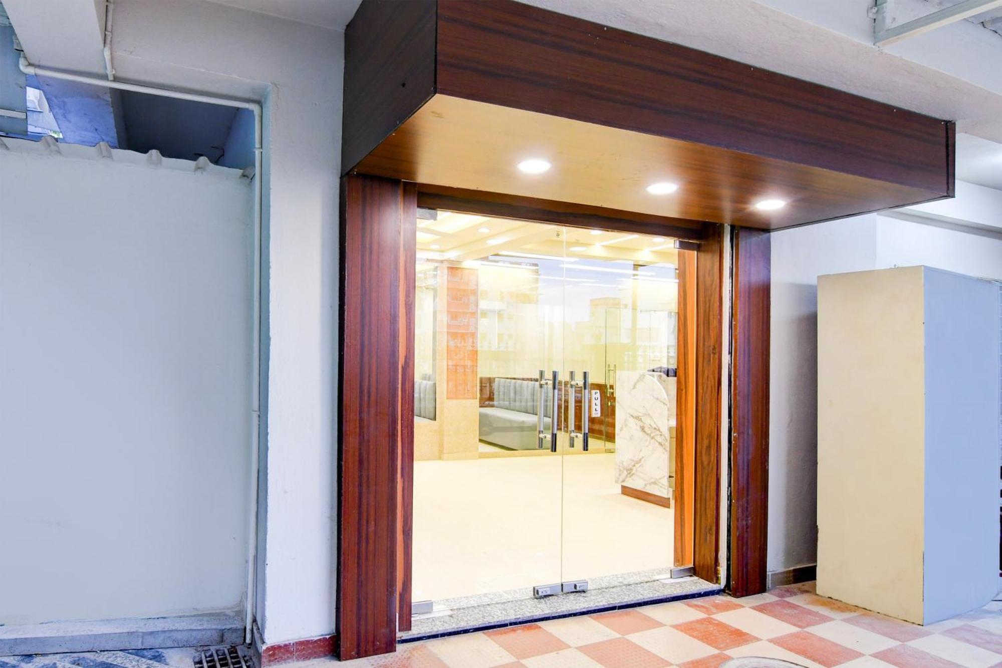 Super Hotel O Kaikhali Near Airport Kolkata Exterior photo