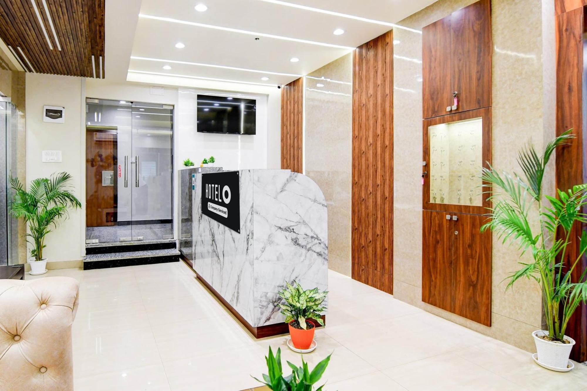 Super Hotel O Kaikhali Near Airport Kolkata Exterior photo